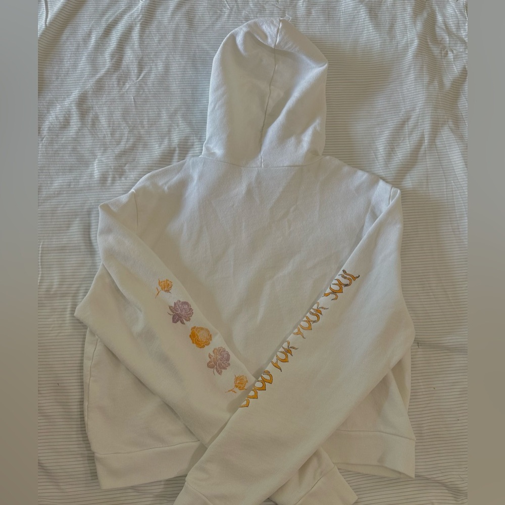 White graphic zip up